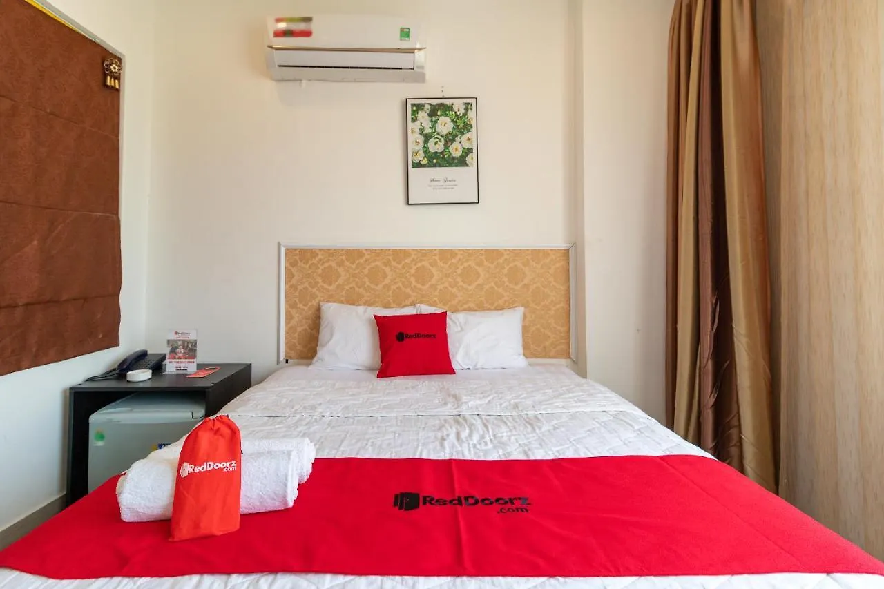 Reddoorz Plus Near Gia Dinh International Hospital 3 Ho Chi Minh City 2*,  Vietnam
