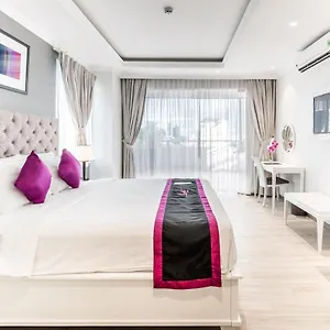 Hotel Avanti Boutique
