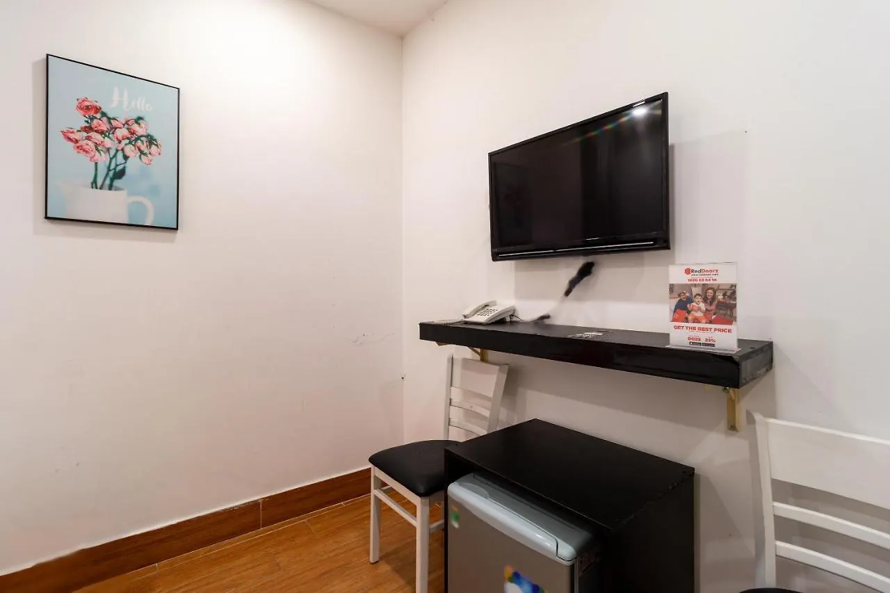 Reddoorz Plus Near Gia Dinh International Hospital 3 Ho Chi Minh City 2*,