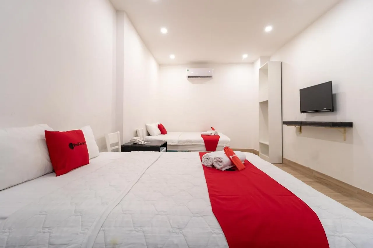 Reddoorz Plus Near Gia Dinh International Hospital 3 Ho Chi Minh City Hotel