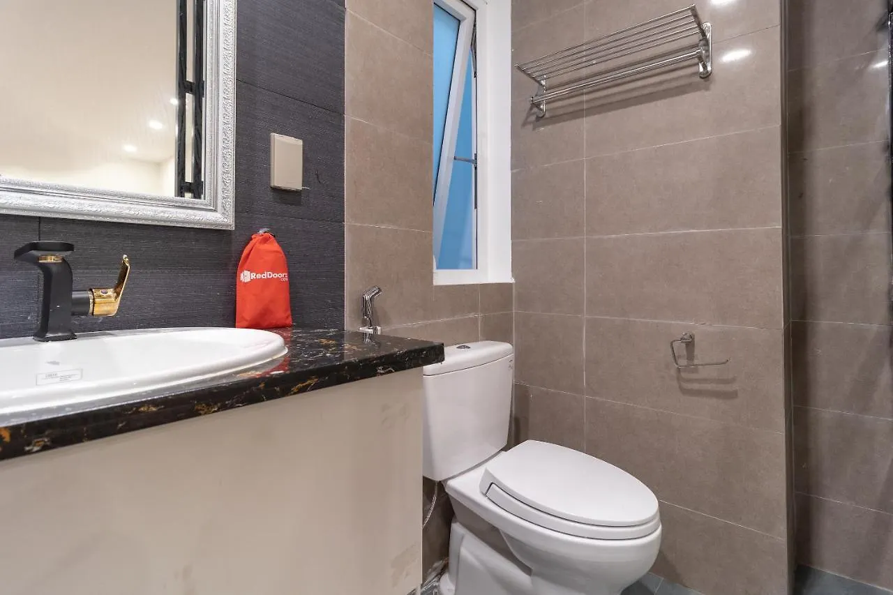 Reddoorz Plus Near Gia Dinh International Hospital 3 Ho Chi Minh City 2*,